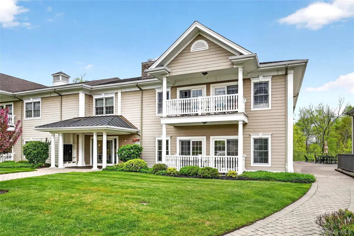 4201 Fred Ill Jr CT, Pearl River, NY 10965