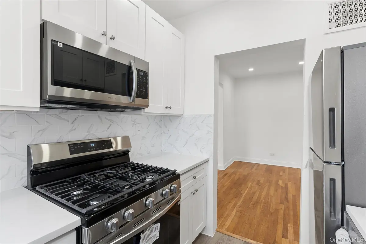 68-61 Yellowstone BLVD #705, Forest Hills, NY 11375