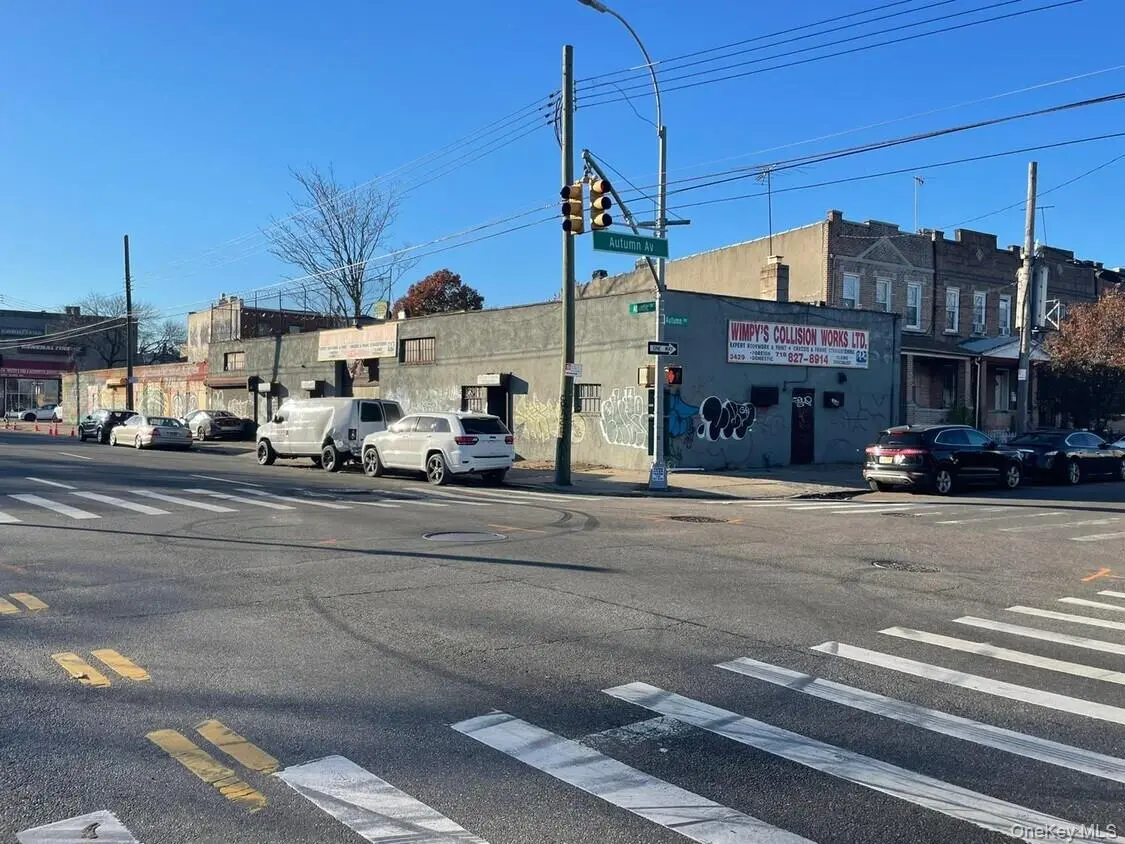 3429 Atlantic AVE, Brooklyn, NY 11208