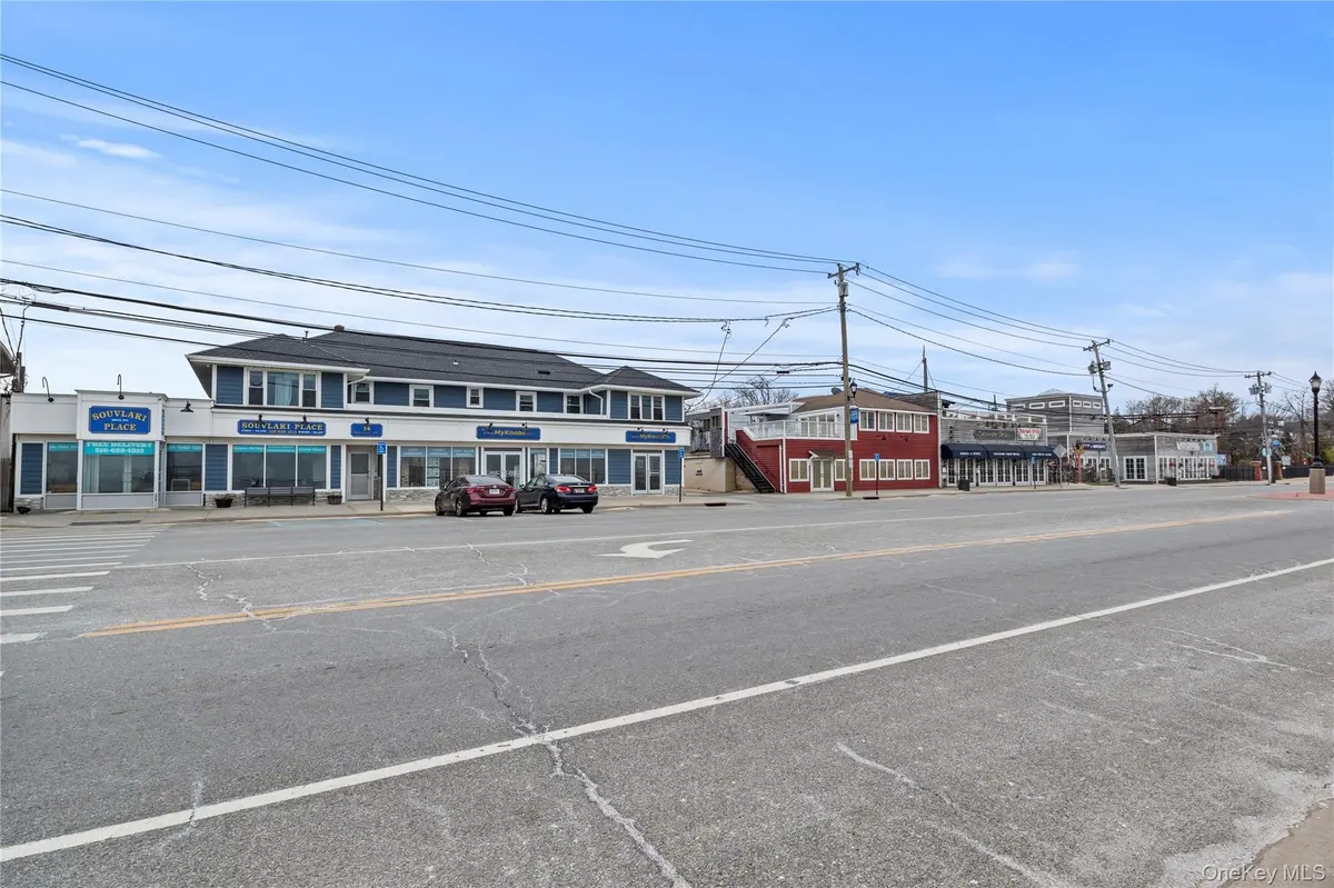 14 Bayville AVE #5, Bayville, NY 11709