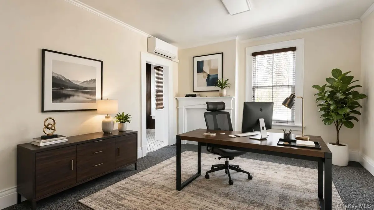 70 E Main ST #201, Oyster Bay, NY 11771