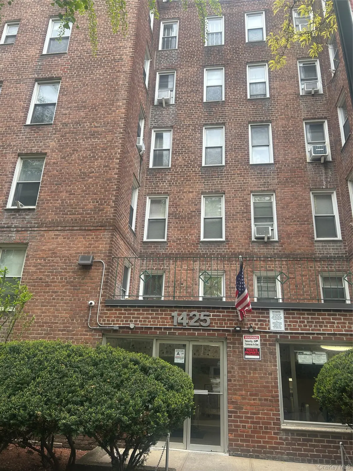 1425 Thieriot AVE #1J, Bronx, NY 10460