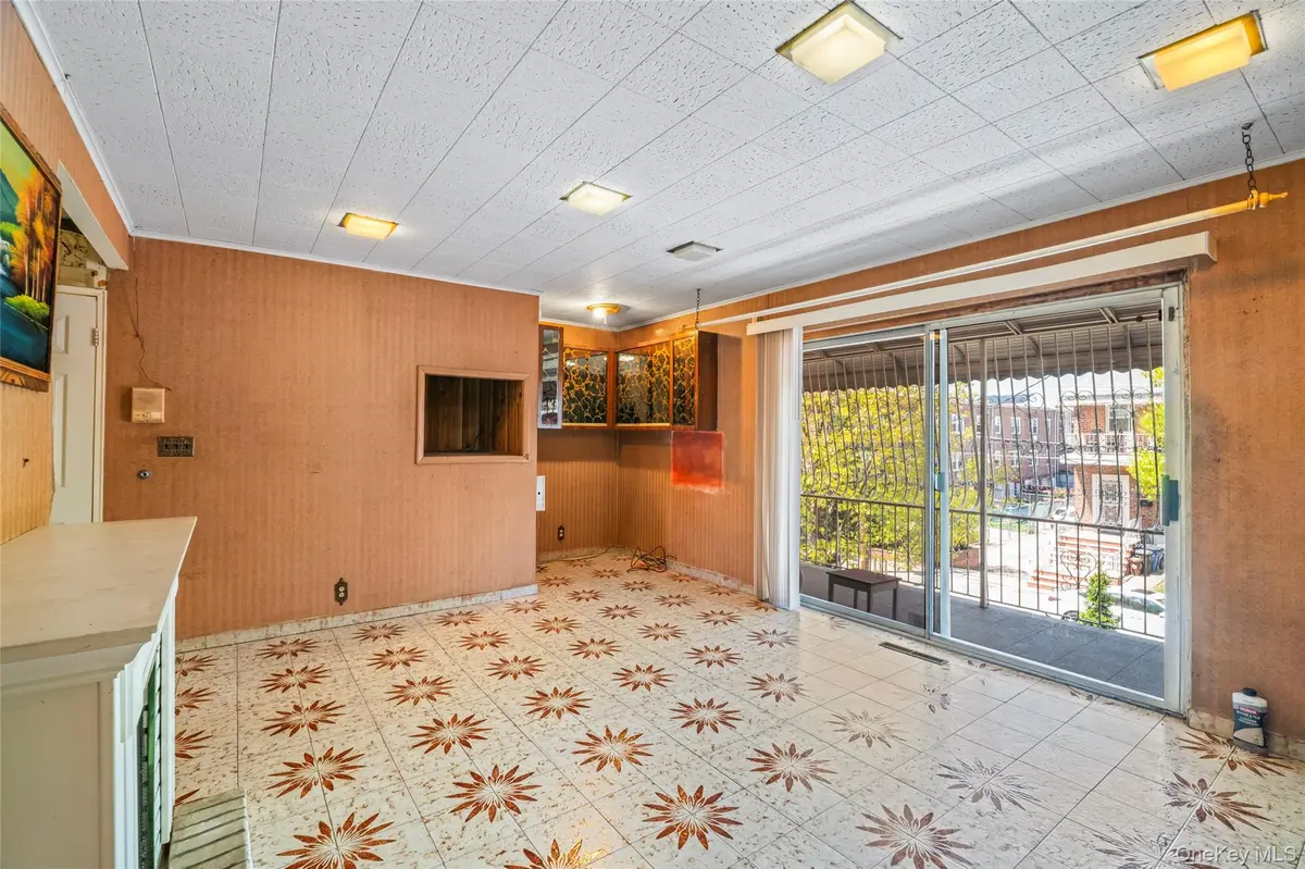 10516 Flatlands 4th ST, Brooklyn, NY 11236