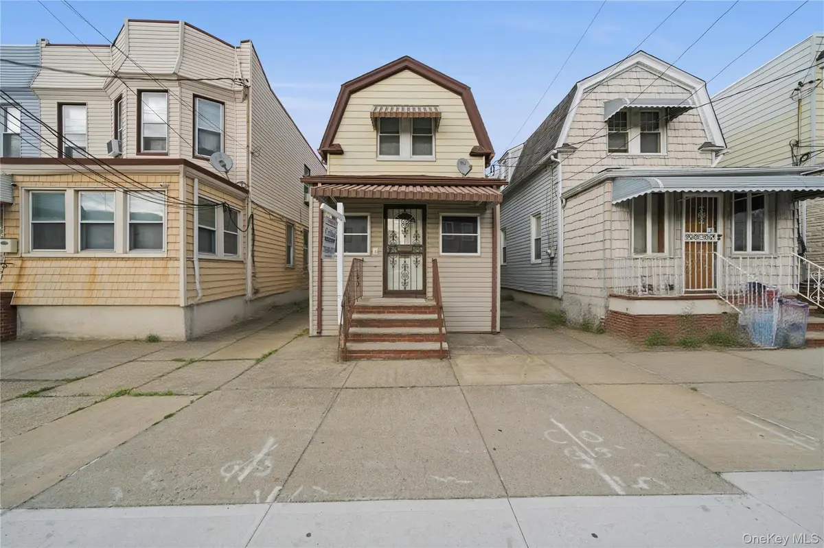 6661 74th ST, Middle Village, NY 11379