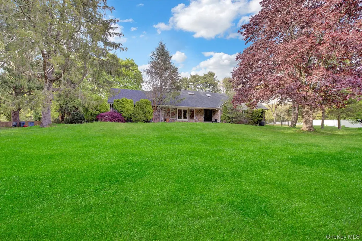 1719 Cedar Swamp RD, Brookville, NY 11545