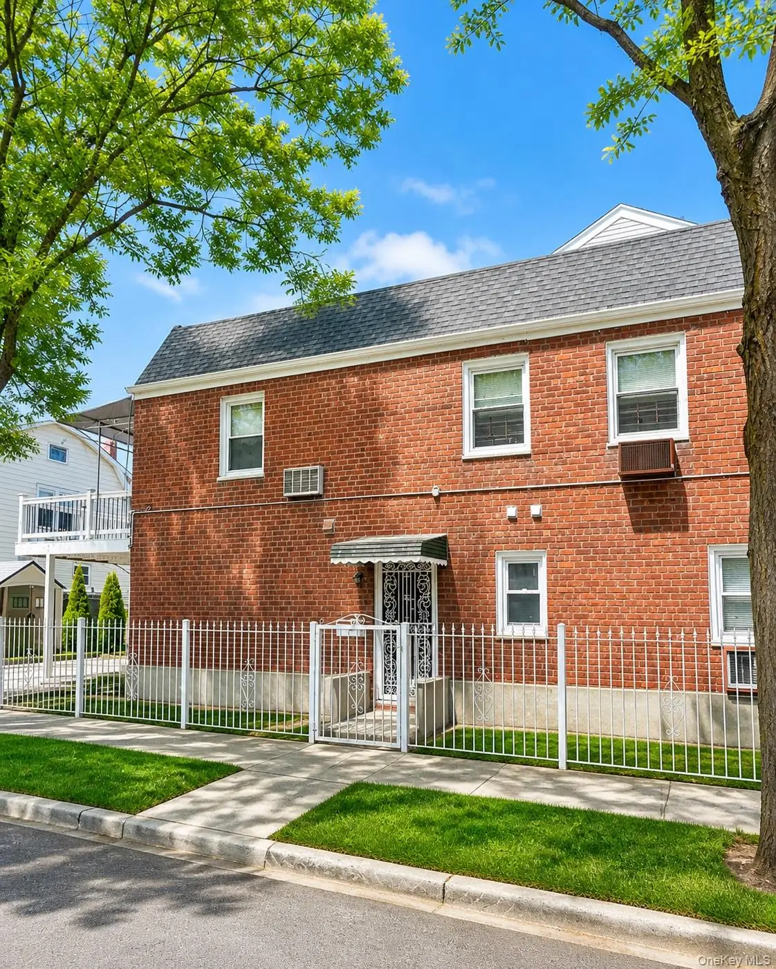 152-20 Peck AVE, Flushing, NY 11355