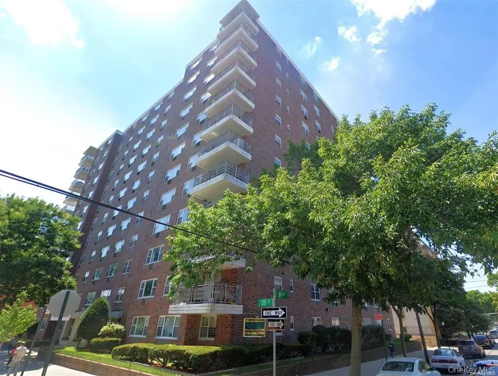 89-00 170th ST #10M, Jamaica, NY 11432