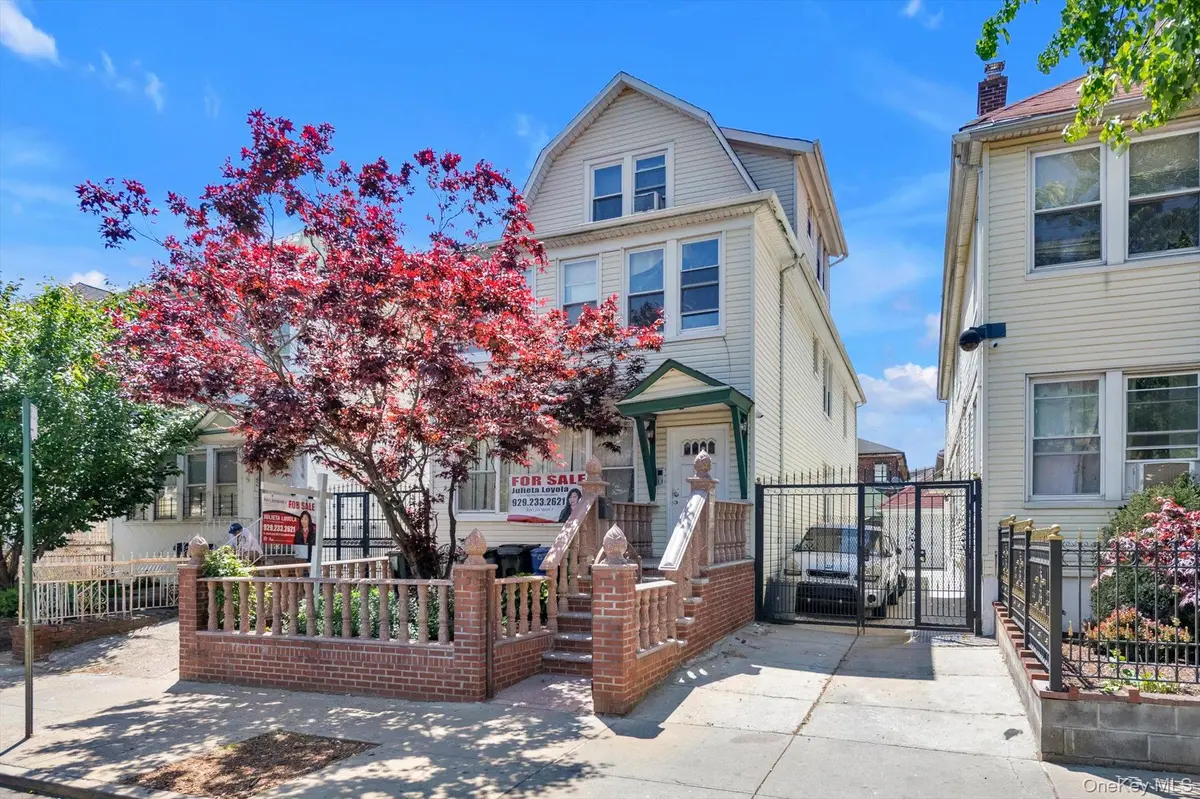 3540 91st ST, Jackson Heights, NY 11372