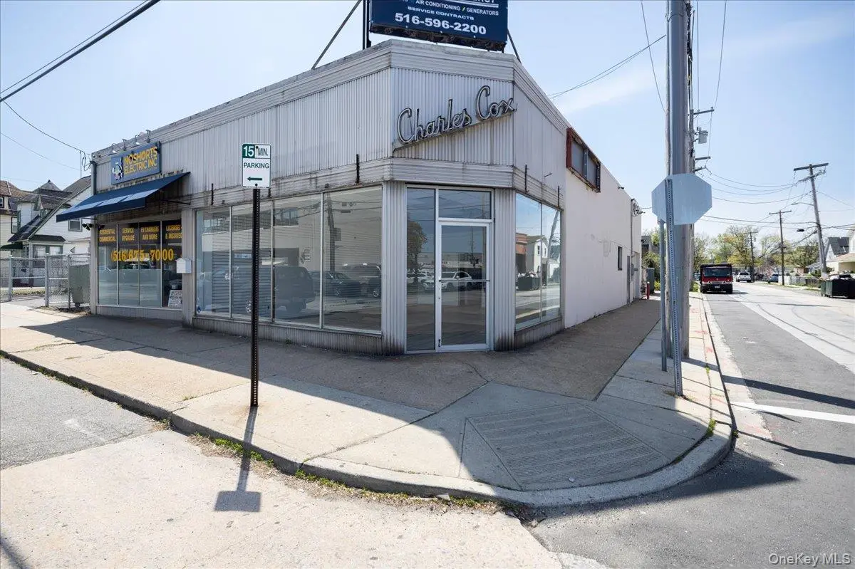 20-22 Brooklyn AVE, Valley Stream, NY 11581