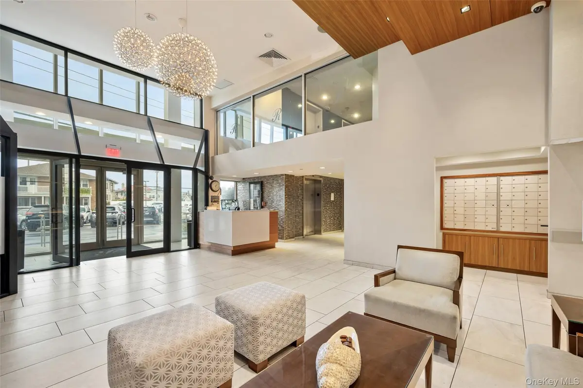 170 W Broadway #4I, Long Beach, NY 11561