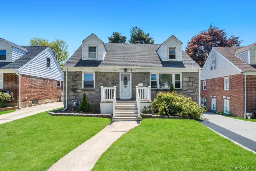 445 Peninsula BLVD, Lynbrook, NY 11563