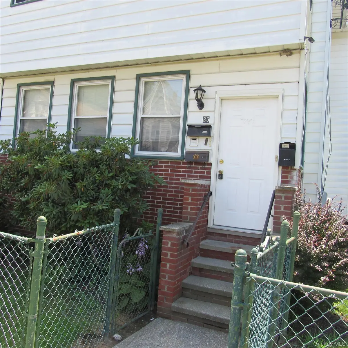 35 Taylor Avenue ##2, Poughkeepsie, NY 12601