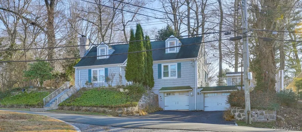 199 South RD, White Plains, NY 10603