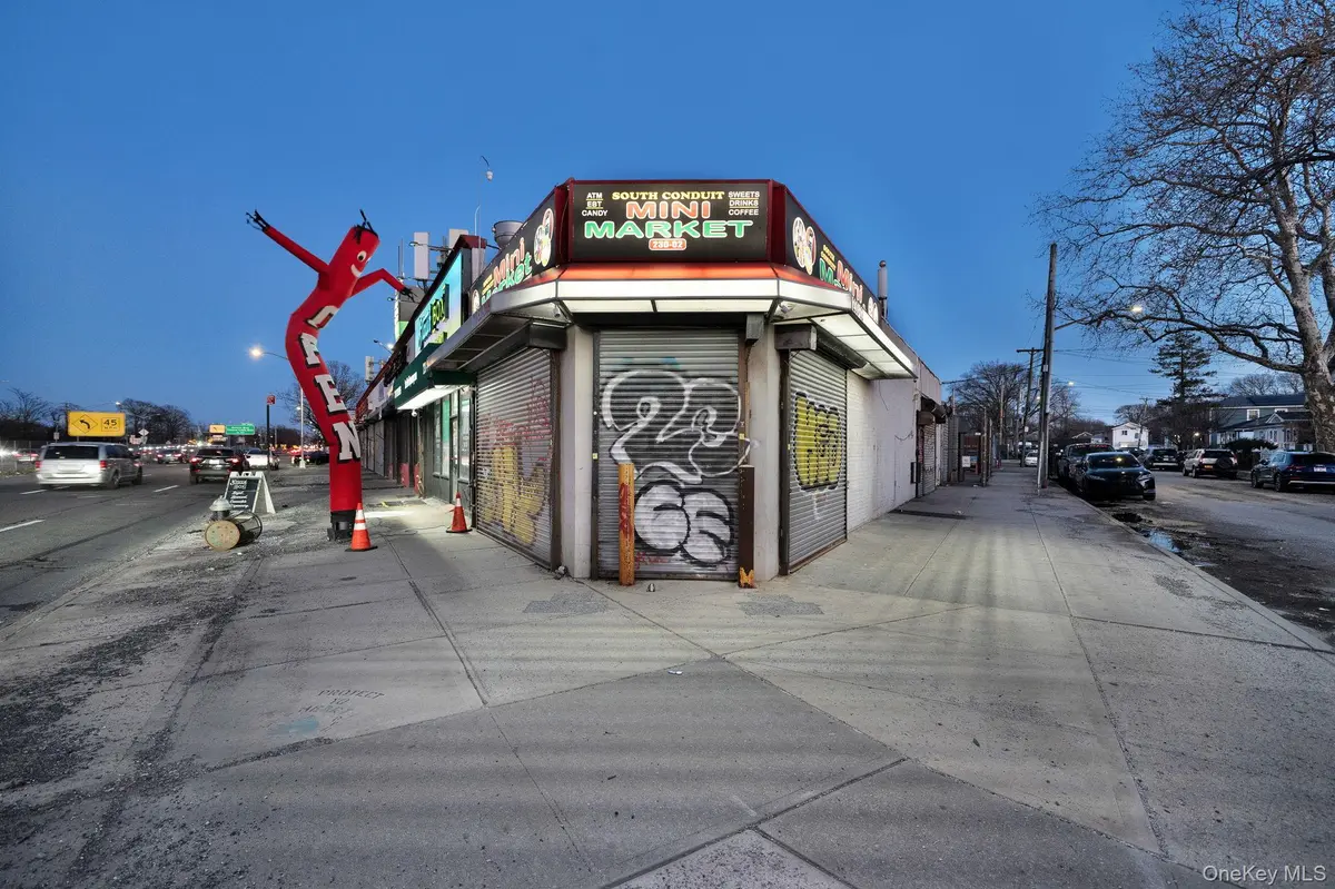 230-02 S Conduit AVE, Springfield Gardens, NY 11413