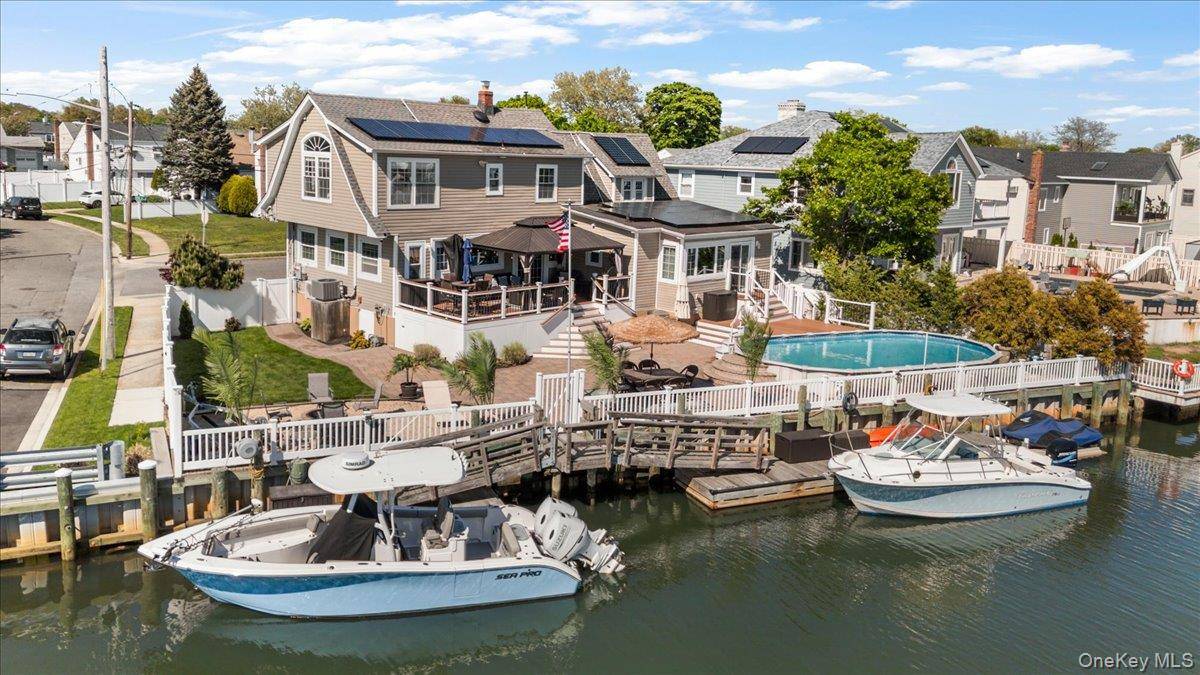 2968 Islip CT, Wantagh, NY 11793