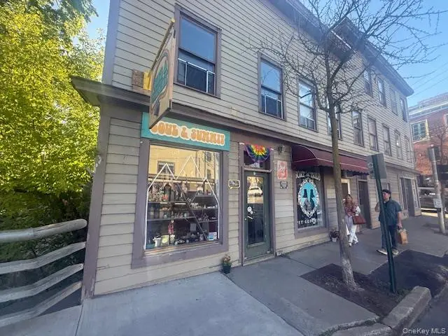 9 Main ST, Warwick, NY 10990