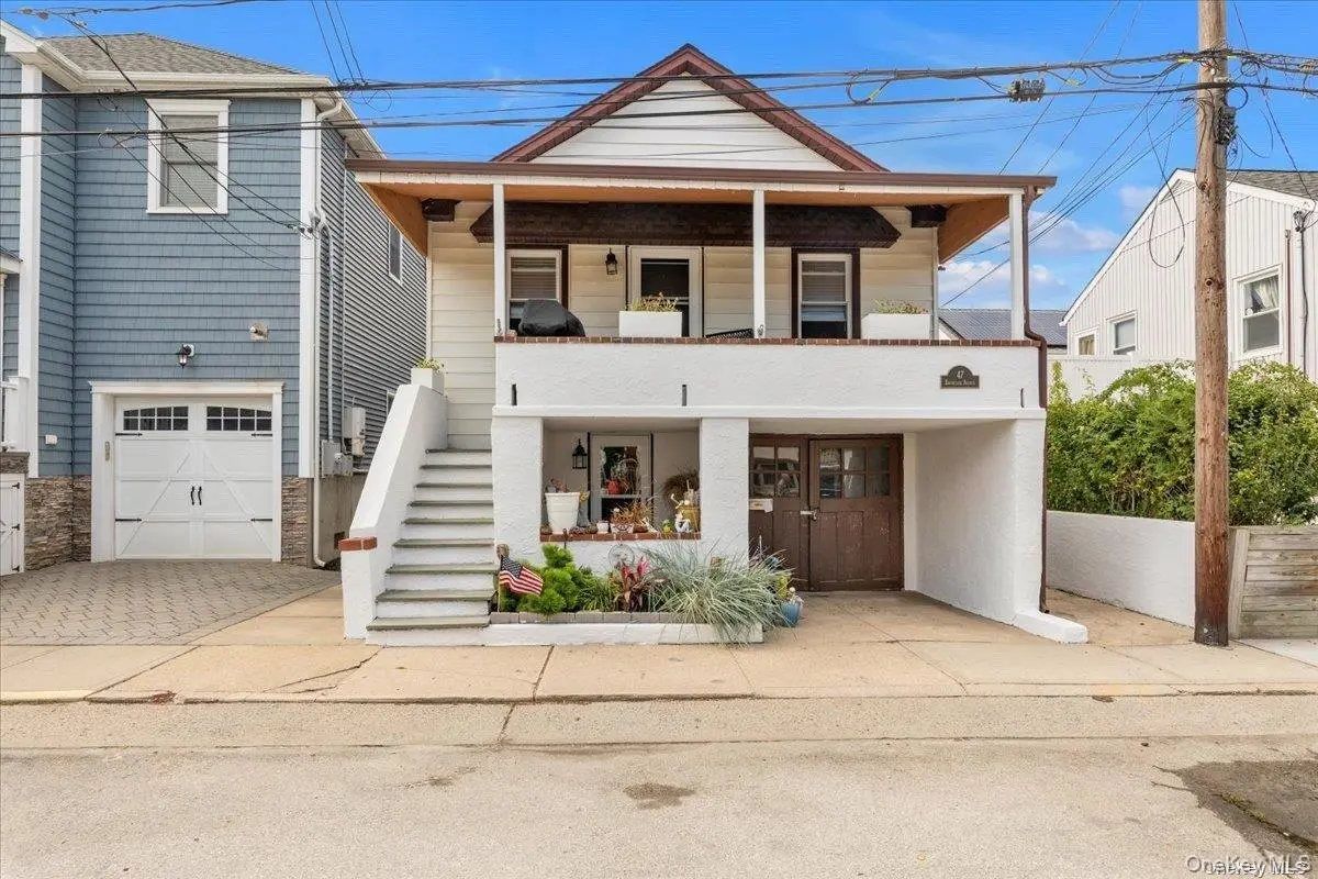 47 Brookline AVE #Main, East Atlantic Beach, NY 11561