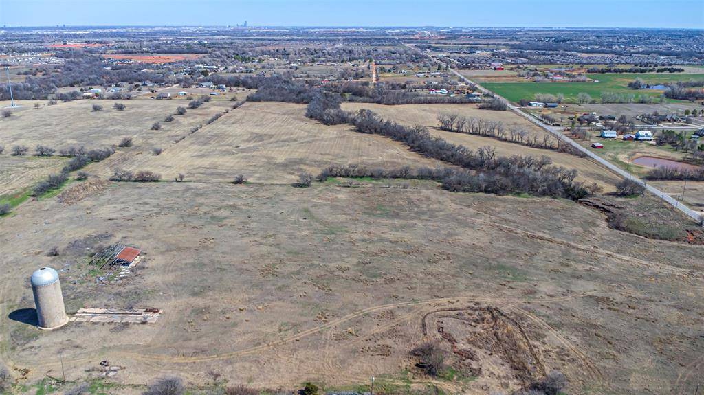 12915 SW 44th ST, Mustang, OK 73064