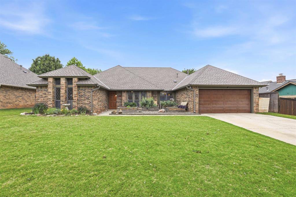 14125 Osage DR, Edmond, OK 73013