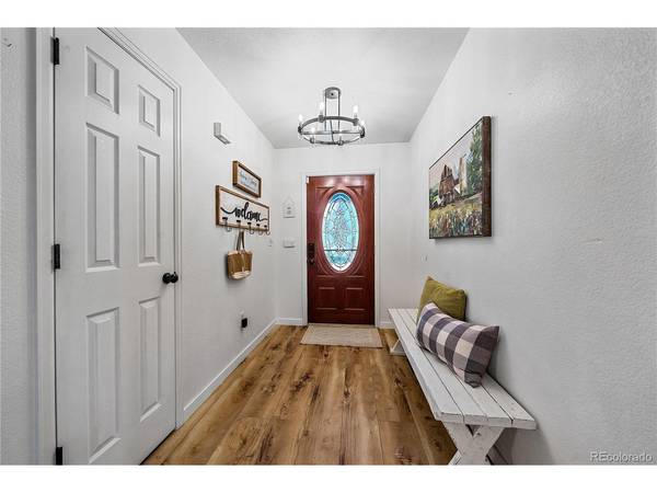 9807 Cascade, Firestone, CO 80504