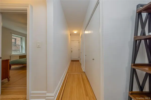 60 W Broad ST #1G, Mount Vernon, NY 10552