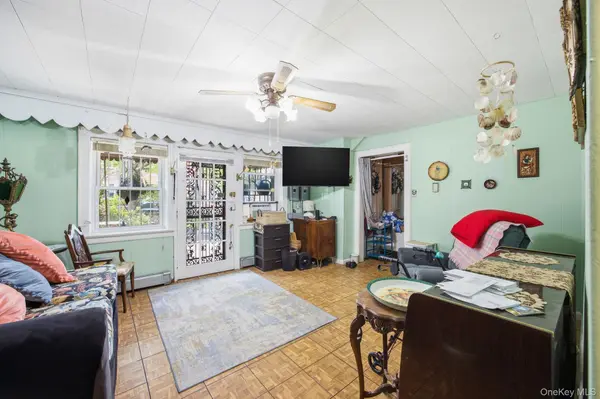 2317 33rd AVE, Astoria, NY 11106