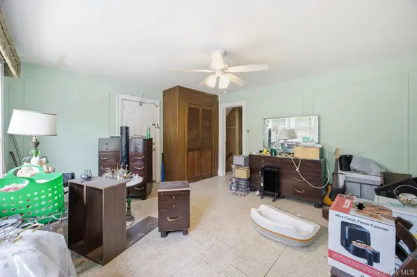 2317 33rd AVE, Astoria, NY 11106