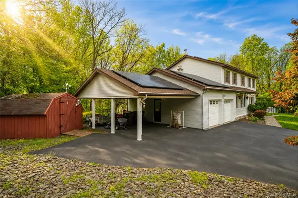 4 Distillery GLN, Warwick, NY 10990