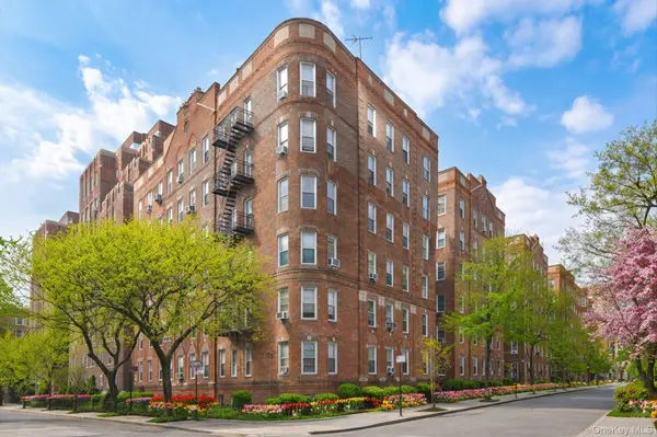 111-15 75th AVE #6J, Forest Hills, NY 11375