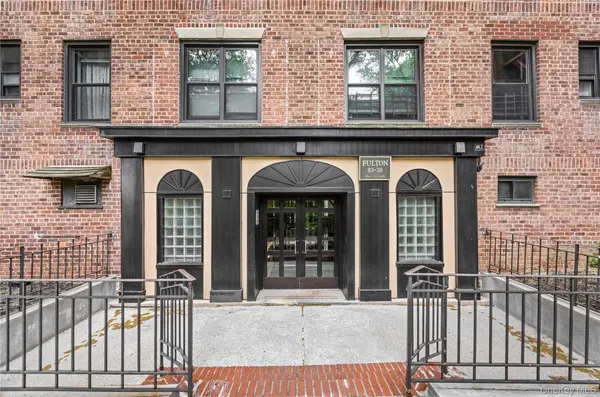 83-20 98 ST #4E, Woodhaven, NY 11421