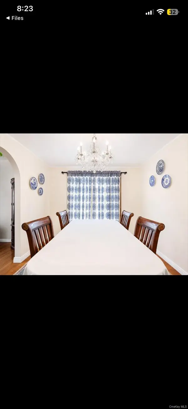 18250 90th AVE, Hollis, NY 11423