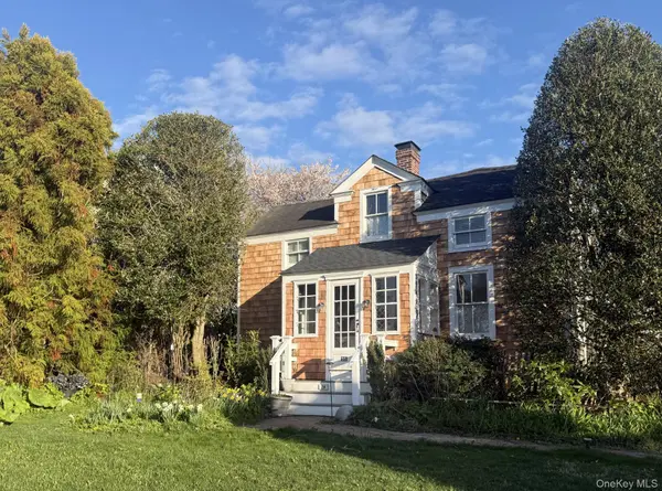 28 Bowden SQ, Southampton, NY 11968