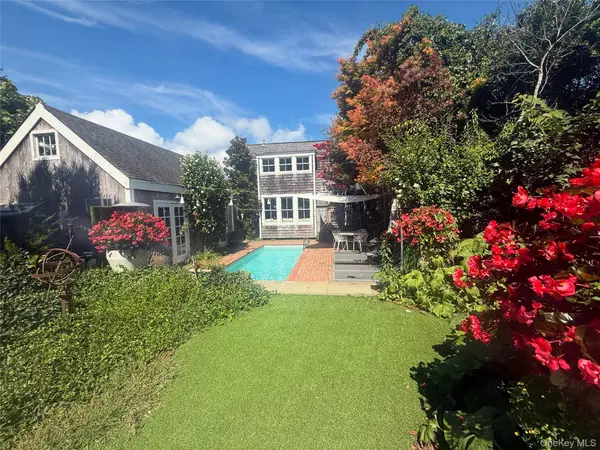 28 Bowden SQ, Southampton, NY 11968