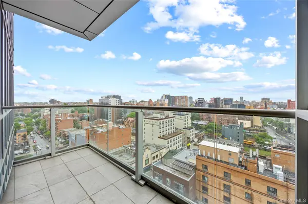 33-66 Farrington ST #13F, Flushing, NY 11354