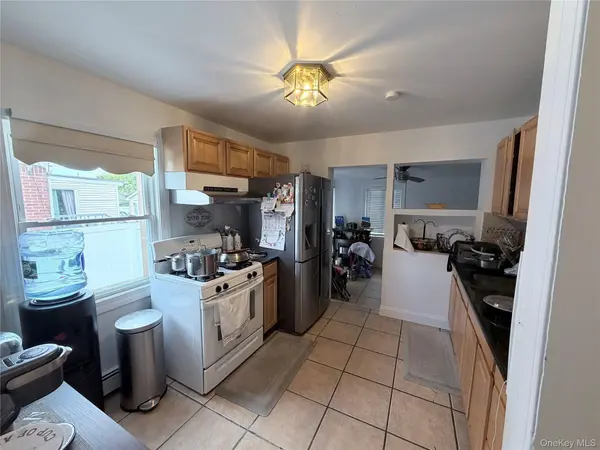 166 Stanton BLVD, Uniondale, NY 11553