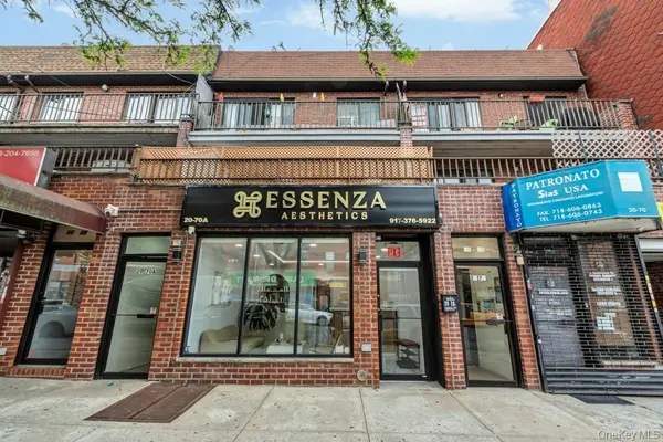 2070A Steinway ST, Astoria, NY 11105