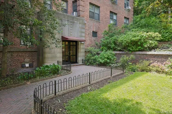 3015 Riverdale AVE #5B, Bronx, NY 10463