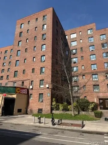 1566 Unionport RD #2H, Bronx, NY 10462