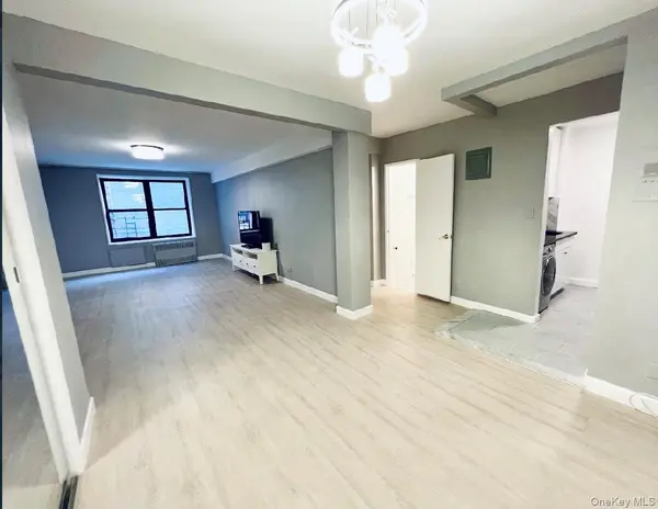 13317 Sanford AVE #2J, Flushing, NY 11355