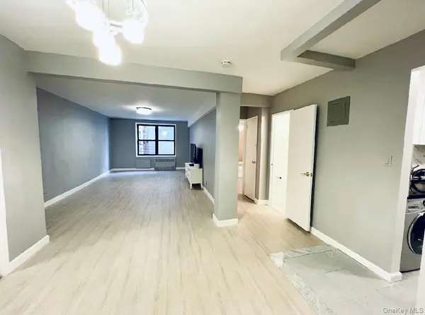 13317 Sanford AVE #2J, Flushing, NY 11355