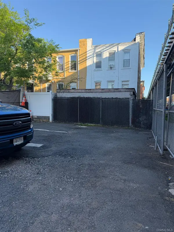 2 Danforth, Brooklyn, NY 11208