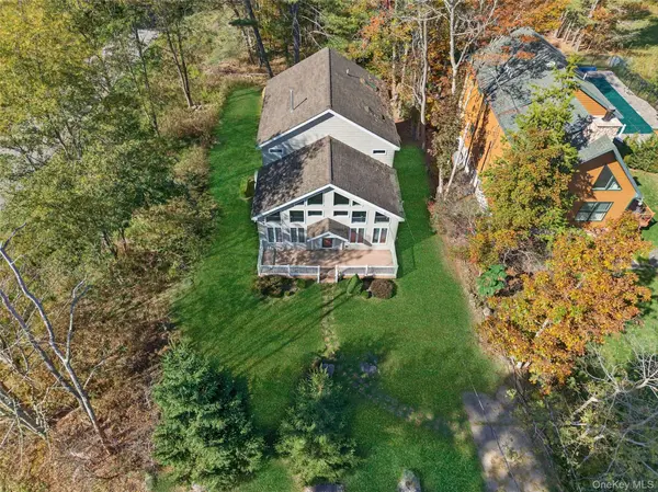 518 Sackett Lake RD, Monticello, NY 12701