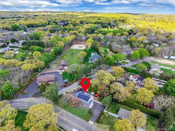 3 Otsego AVE, Dix Hills, NY 11746