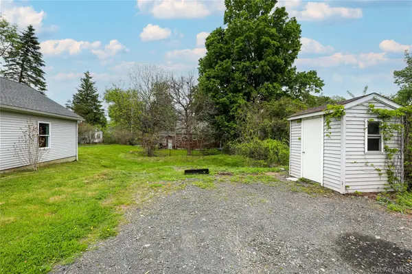 22 Apple ST, Kingston, NY 12401