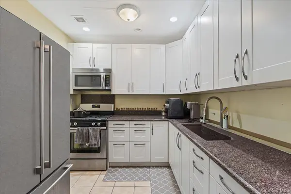 130 Post AVE #324, Westbury, NY 11590