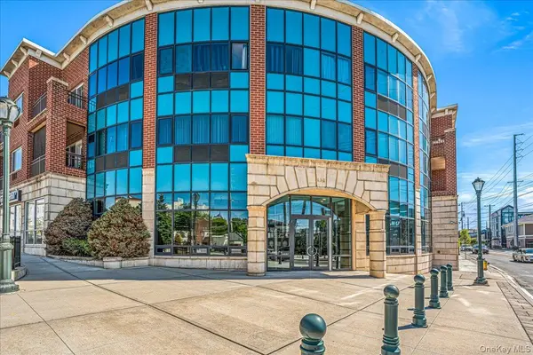 130 Post AVE #324, Westbury, NY 11590