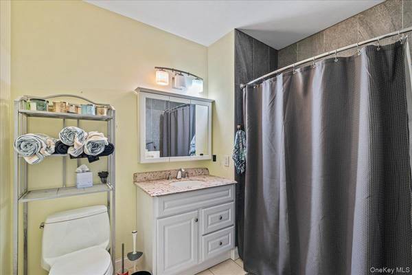 130 Post AVE #324, Westbury, NY 11590
