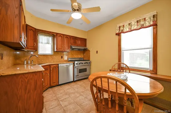 163-14 25th DR, Flushing, NY 11358