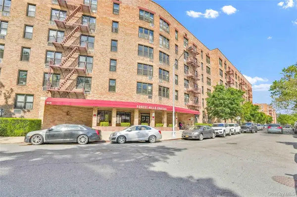 58-03 Calloway ST #5A, Corona, NY 11368