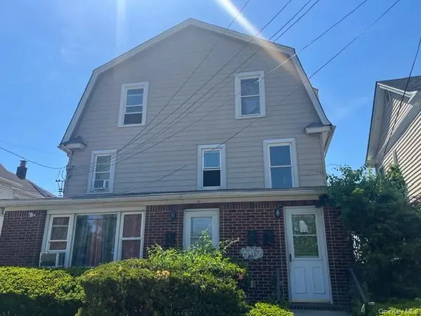 45 James ST, Inwood, NY 11096